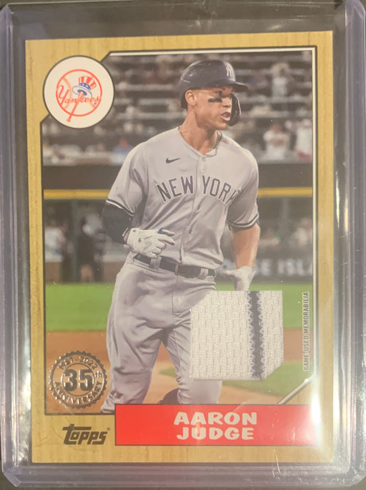 2022 TOPPS GAME USED MEMORABILIA 35TH ANNIVERSARY AARON JUDGE 87R-AJ