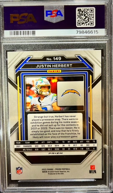 2022 PRIZM JUSTIN HERBERT RED/WHITE/BLUE #149 PSA 8 NEAR MINT/MINT