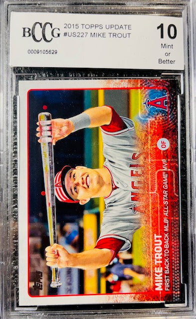 2015 TOPPS UPDATE MIKE TROUT #US227 BCCG 10 MINT OR BETTER